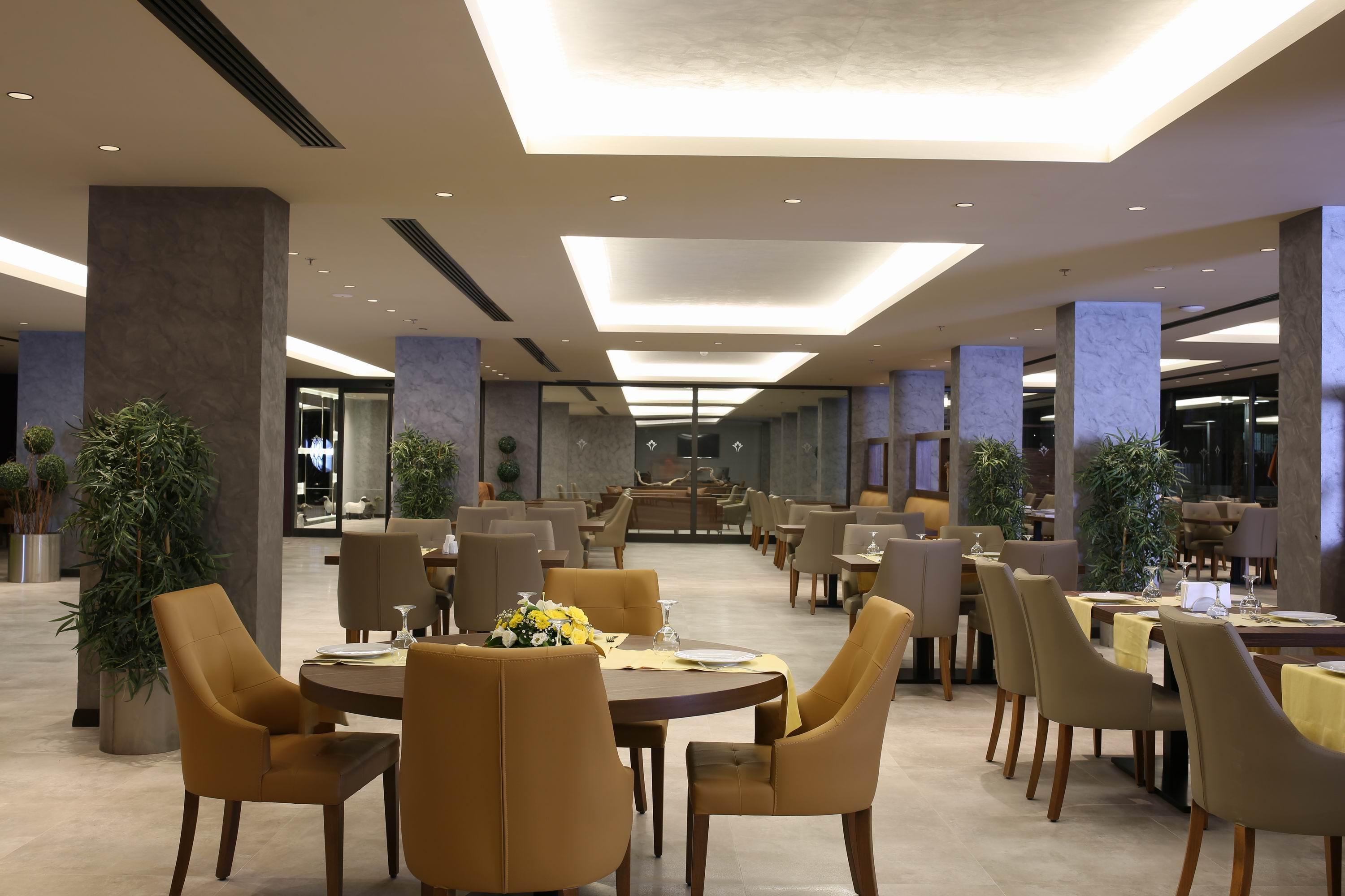 Mirage World Hotel イチュメレール エクステリア 写真