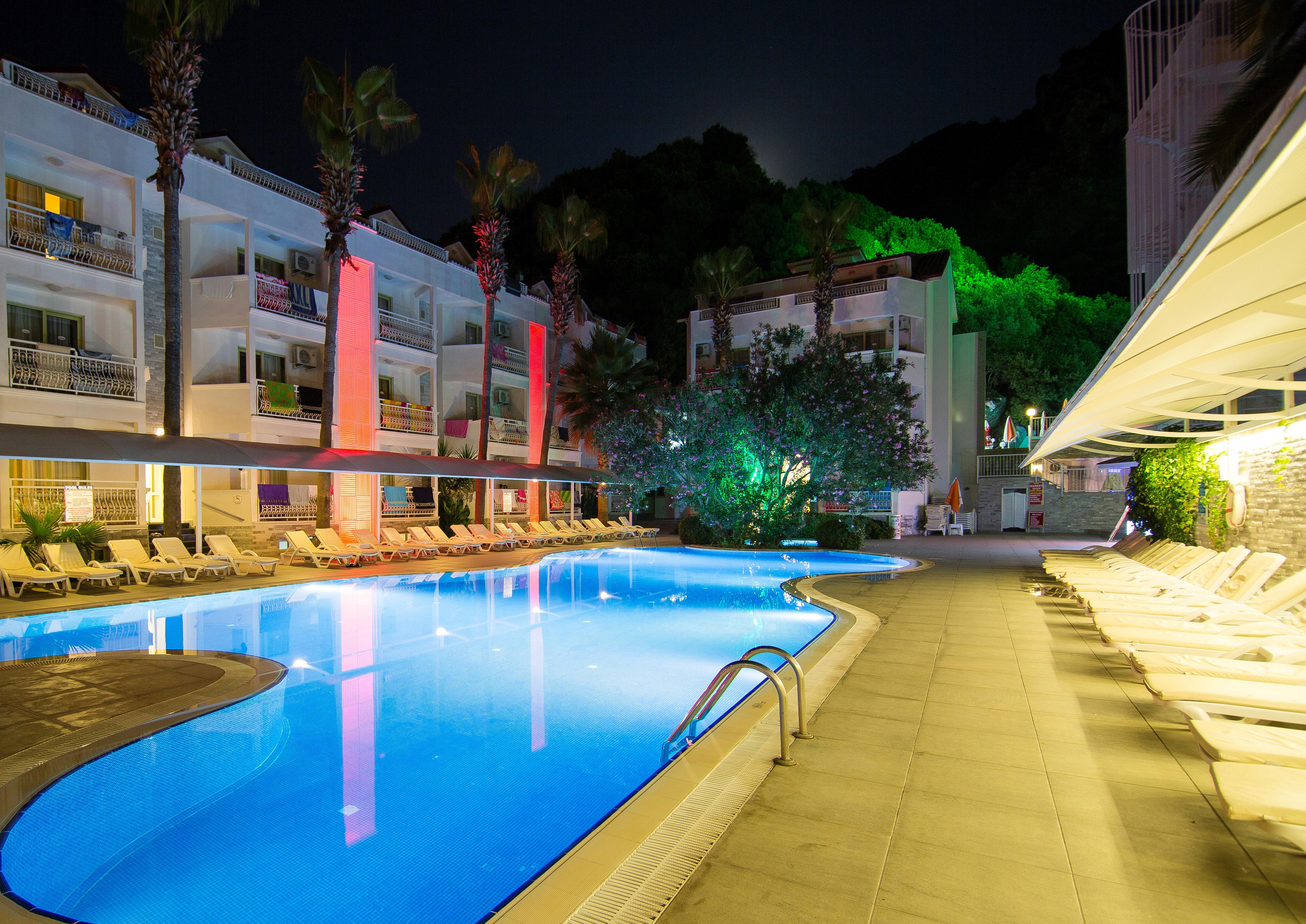 Mirage World Hotel イチュメレール エクステリア 写真